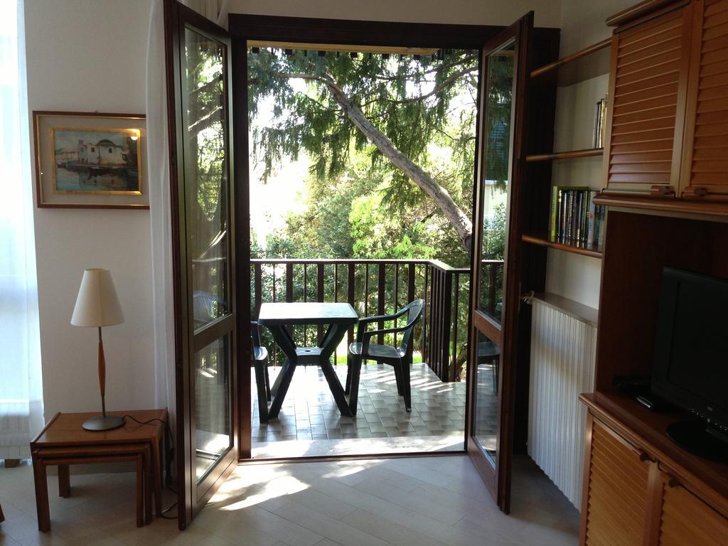 Apartment Zagara - Gardone Riviera Center Eksteriør bilde